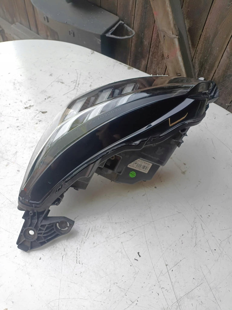 Frontscheinwerfer Peugeot 2008 II 9823194180 Links Scheinwerfer Headlight