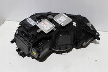 Laden Sie das Bild in den Galerie-Viewer, Frontscheinwerfer VW Golf Sportsvan I 517941034B Xenon Rechts Headlight SCH8516939691jo