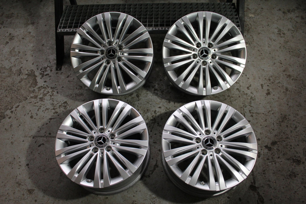 4x Alufelge 17 Zoll 7.0" 5x112 44 5ET A2064014400 Mercedes-Benz W206 Rim Wheel FEL3516044572nn