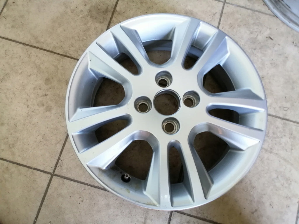 1x Alufelge 15 Zoll 4.5" 4x100 35ET PW457-0H007 Toyota Yaris Rim Wheel FEL9991650692lu