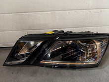 Laden Sie das Bild in den Galerie-Viewer, Frontscheinwerfer Skoda Octavia III 5E1941015D Full LED Links Headlight SCH2522241858jk