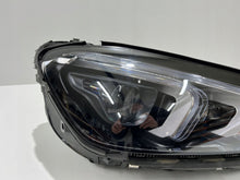 Laden Sie das Bild in den Galerie-Viewer, Frontscheinwerfer Mercedes-Benz Gle A1679065806 Full LED Rechts Headlight
