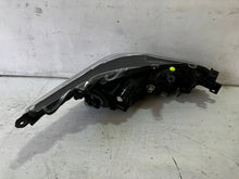 Laden Sie das Bild in den Galerie-Viewer, Frontscheinwerfer Toyota Corolla OYT24434 LED Links Scheinwerfer Headlight SCH4498911977ku