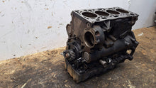 Laden Sie das Bild in den Galerie-Viewer, Motor Audi Q3 CUV 2.0 TDI Diesel Engine Komplett