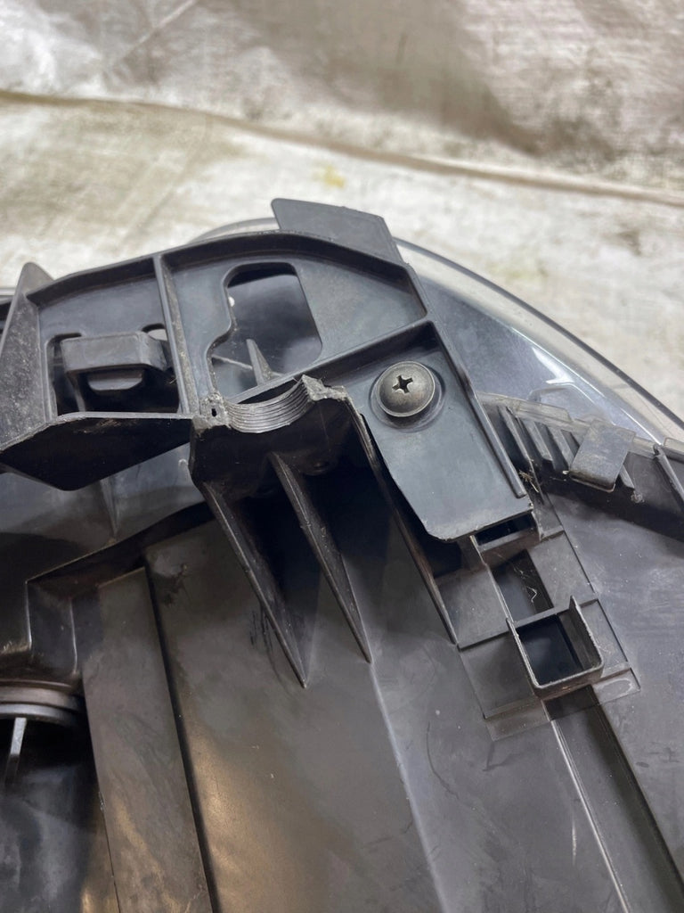 Frontscheinwerfer VW Touran 1t1 1T1941005C Links Scheinwerfer Headlight SCH7320537152he