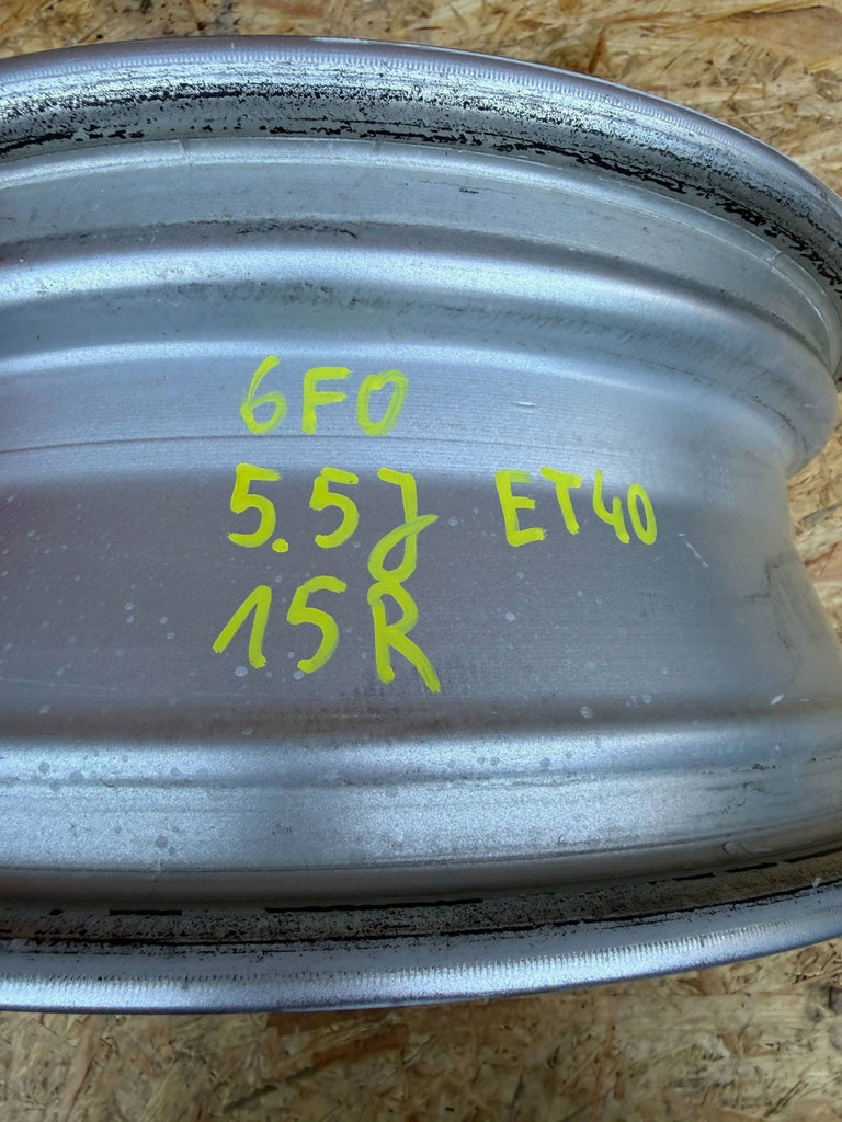 1x Alufelge 15 Zoll 5x100 6F0601025G Seat Ibiza I V Rim Wheel FEL4519940156zs