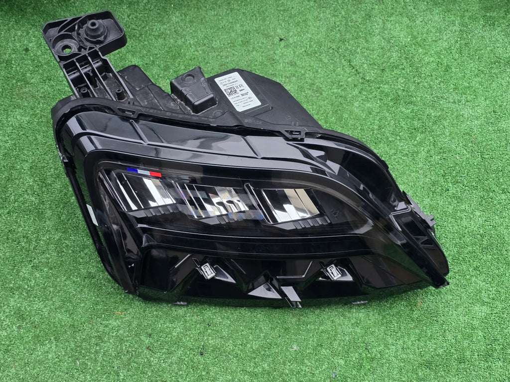Frontscheinwerfer Renault E-Tech 260104669R LED Rechts Scheinwerfer Headlight SCH8487660730bh