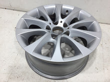 Load image into Gallery viewer, 1x Alufelge 17 Zoll 8.0" 5x120 34ET Glanz Silber 6768854 BMW 1 Rim Wheel FEL5333070673qf