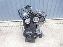 Laden Sie das Bild in den Galerie-Viewer, Motor Audi A6 C7 A4 B8 CGL 2.0 TDI 158TKm 2014 Diesel Engine Unkomplett