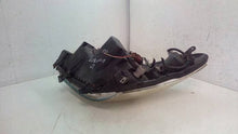 Laden Sie das Bild in den Galerie-Viewer, Frontscheinwerfer Toyota Corolla Verso Rechts Scheinwerfer Headlight SCH7741650738bx