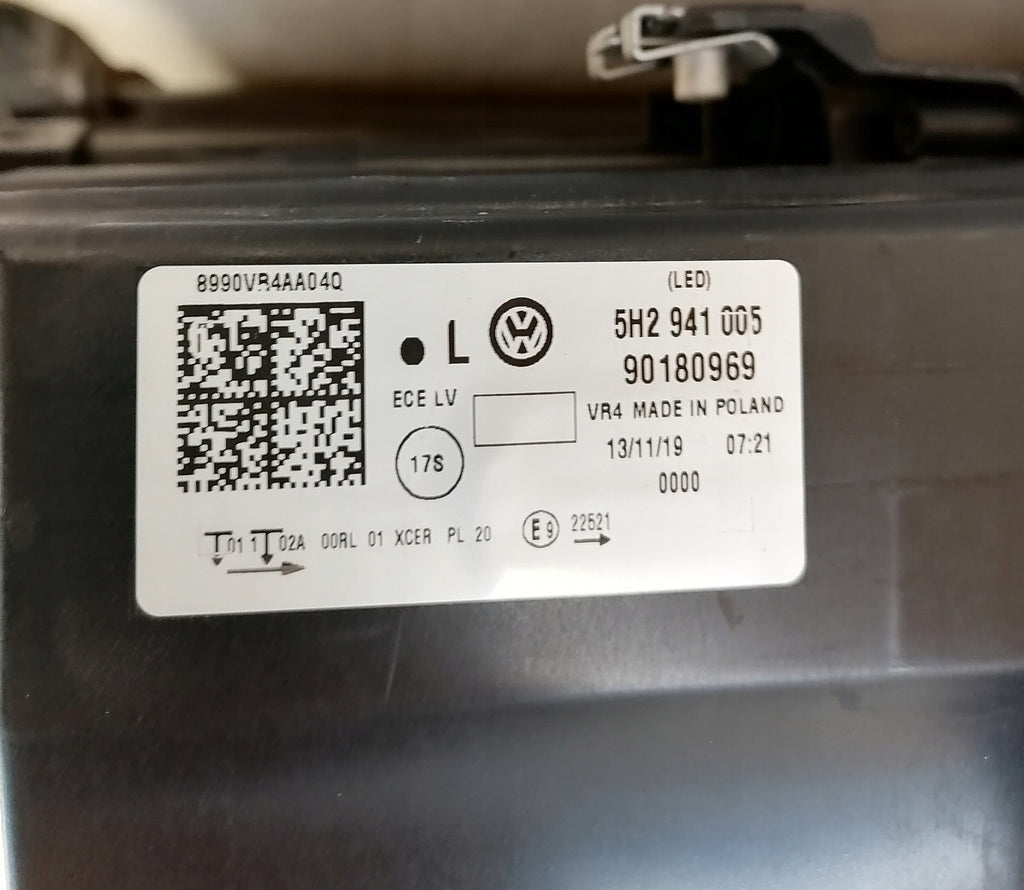 Frontscheinwerfer VW Golf VIII 5H2941005 LED Links Scheinwerfer Headlight SCH3544406305ay