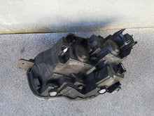 Laden Sie das Bild in den Galerie-Viewer, Frontscheinwerfer Opel Combo 9816825980 Rechts Scheinwerfer Headlight SCH1536400133my