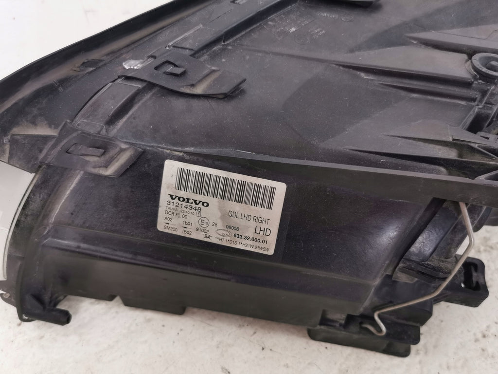 Frontscheinwerfer Volvo Xc70 31214347 Xenon Ein Stück (Rechts oder Links) SCH8077487140ar