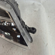 Laden Sie das Bild in den Galerie-Viewer, Frontscheinwerfer Seat Leon 5F1941008A Full LED Rechts Scheinwerfer Headlight SCH1412728151wu