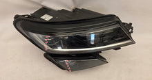 Laden Sie das Bild in den Galerie-Viewer, Frontscheinwerfer Skoda Kodiaq 566941016 LED Rechts Scheinwerfer Headlight SCH4635959737fa