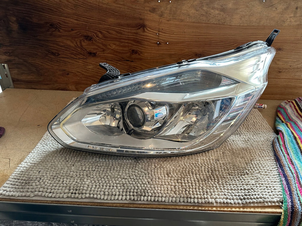 Frontscheinwerfer Ford Transit Custom BK21-13D153-BJ Links Headlight