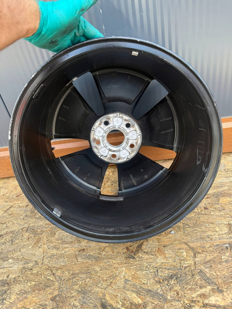 1x Alufelge 18 Zoll 5C0601025AK VW Beetle Rim Wheel FEL2965004434lg