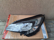 Laden Sie das Bild in den Galerie-Viewer, Frontscheinwerfer Opel Corsa E 1EF011830-05 1EF011830-06 LED Ein Satz Headlight SCH1569094941kb