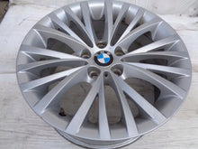 Load image into Gallery viewer, 1x Alufelge 18 Zoll 8.5" 5x120 40ET Silber 6785251 BMW F10 E89 Rim Wheel FEL2094108097zz