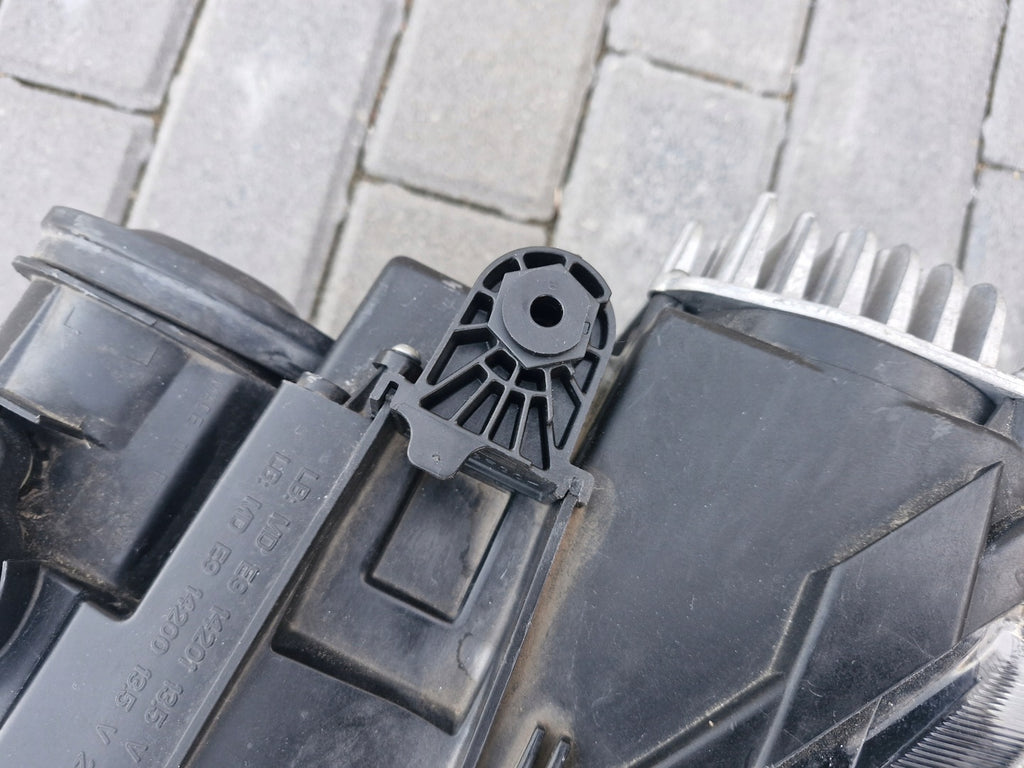 Frontscheinwerfer Seat Ateca 576941007 LED Ein Stück (Rechts oder Links)