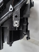 Laden Sie das Bild in den Galerie-Viewer, Frontscheinwerfer VW Tiguan 5NB941036D Rechts Scheinwerfer Headlight SCH7458833749ma