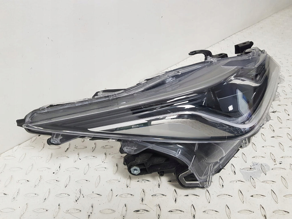 Frontscheinwerfer Toyota Corolla 81150-02T50 81110-02T51 Ein Satz Headlight SCH2341774488cq