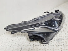 Load image into Gallery viewer, Frontscheinwerfer Toyota Corolla 81150-02T50 81110-02T51 Ein Satz Headlight SCH2341774488cq