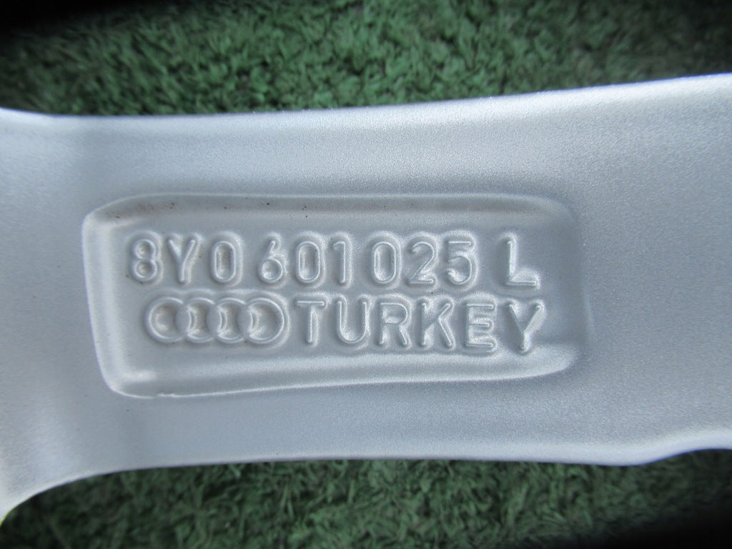 1x Alufelge 17 Zoll 6.5" 5x112 43ET Glanz Silber 8Y0601025L Audi A3 Rim Wheel FEL5319373068hu