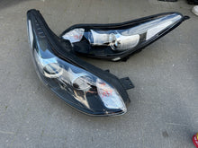 Laden Sie das Bild in den Galerie-Viewer, Frontscheinwerfer Kia Sportage 92102-F1110 Xenon Rechts Scheinwerfer Headlight SCH6691703026qi
