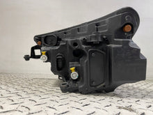 Laden Sie das Bild in den Galerie-Viewer, Frontscheinwerfer Skoda Kamiq 658941015 658941016 Full LED Ein Satz Headlight SCH7373887748nt
