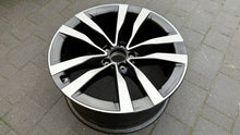Load image into Gallery viewer, 1x Alufelge 19 Zoll 8.5" 5x112 31 5ET Glanz Schwarz A2234013000 Mercedes-Benz FEL5911403377uo