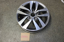 Load image into Gallery viewer, 1x Alufelge 16 Zoll 6.5&quot; 5x114.3 50ET 52910-G4200 Hyundai I30 Rim Wheel