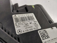 Laden Sie das Bild in den Galerie-Viewer, Frontscheinwerfer Mercedes-Benz Gla A1569061800 Xenon Rechts Headlight SCH1581495033ts