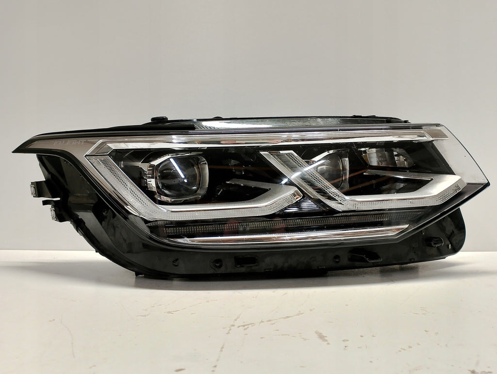 Frontscheinwerfer VW Tiguan 5NB941082G LED Rechts Scheinwerfer Headlight