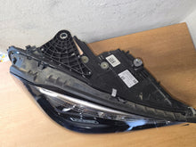 Laden Sie das Bild in den Galerie-Viewer, Frontscheinwerfer Mercedes-Benz W206 A2069060803 LED Rechts Headlight SCH6447605112vp