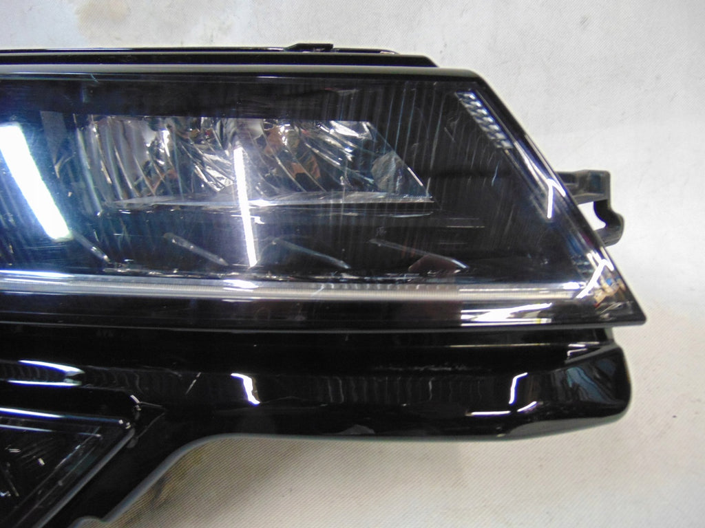 Frontscheinwerfer Skoda Karoq 57B941016B LED Rechts Scheinwerfer Headlight SCH7812670696lz