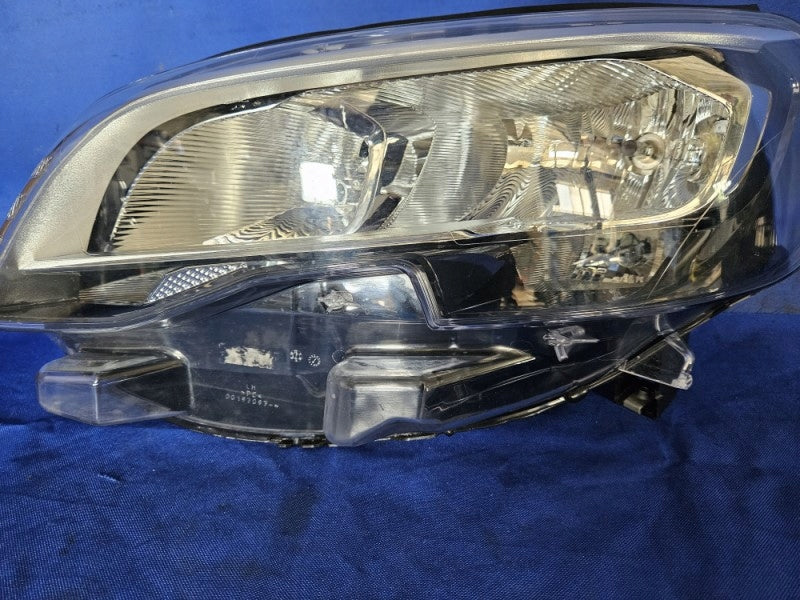 Frontscheinwerfer Peugeot Expert 9808572680 Links Scheinwerfer Headlight SCH9773321393ve