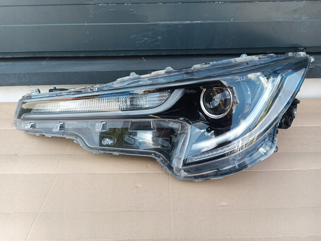 Frontscheinwerfer Toyota Corolla 81150-02S70 LED Ein Stück (Rechts oder Links)
