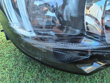 Laden Sie das Bild in den Galerie-Viewer, Frontscheinwerfer Opel Crossland X 13467968 13467967 Full LED Rechts oder Links SCH8165722277cy