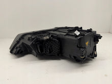 Laden Sie das Bild in den Galerie-Viewer, Frontscheinwerfer Audi A1 8XA941005 Xenon FALSE Scheinwerfer Headlight SCH4889761853hx