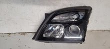 Laden Sie das Bild in den Galerie-Viewer, Frontscheinwerfer Opel Signum Vectra C 93172953 1EL008320-29 Links Headlight