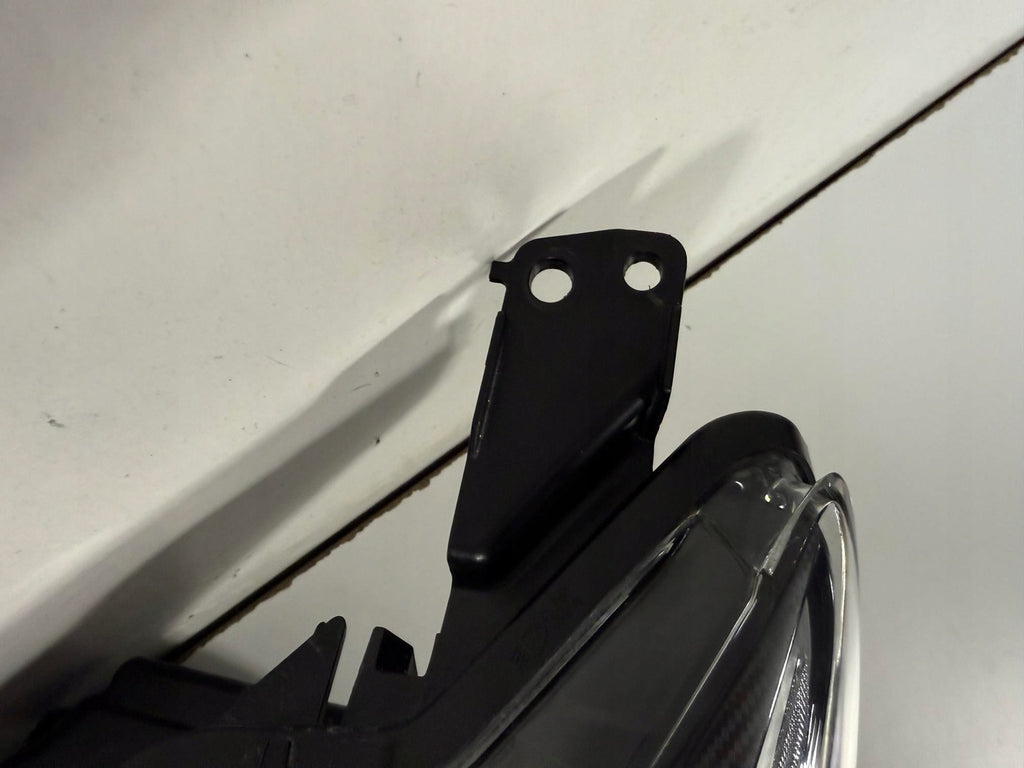 Frontscheinwerfer Mazda 2 D09K-51040 Full LED FALSE Scheinwerfer Headlight SCH4843346332pj