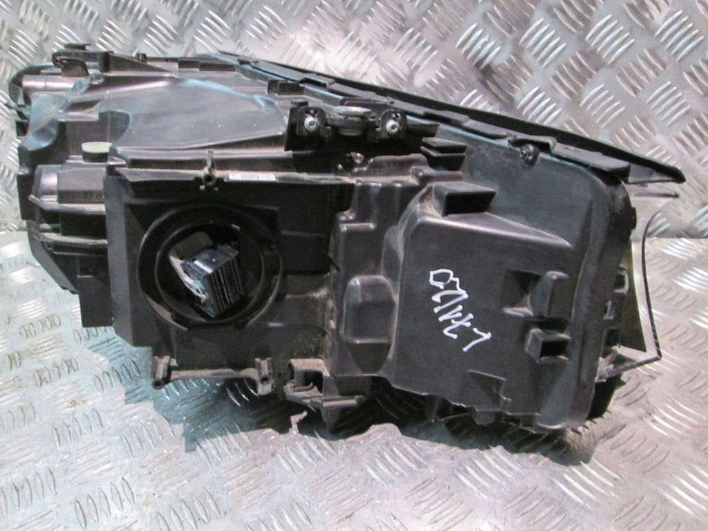 Frontscheinwerfer BMW G30 F90 8738679 8499111-01 Full LED Links Headlight SCH7740620369ol