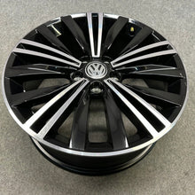 Laden Sie das Bild in den Galerie-Viewer, 1x Alufelge 18 Zoll 7.0" 5x112 43ET Glanz Schwarz 5NA601025 VW Tiguan Rim Wheel FEL6045093868ql