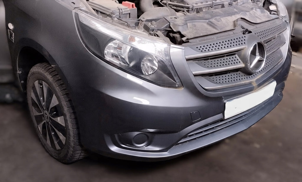 Frontscheinwerfer Mercedes-Benz Vito W447 A4479067800 Rechts Headlight