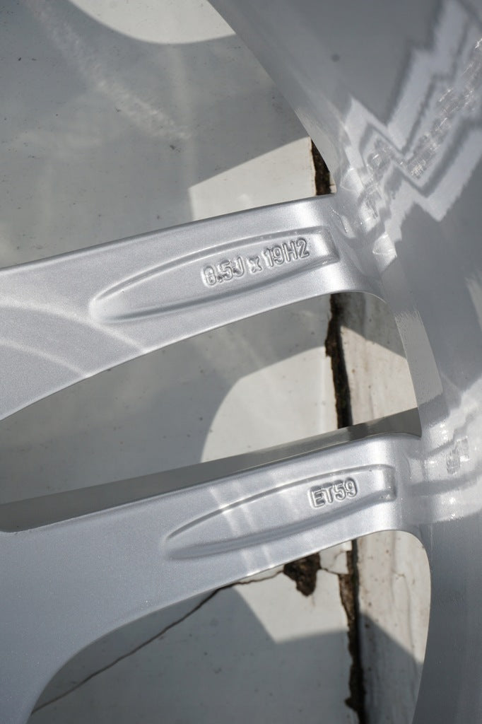 1x Alufelge 19 Zoll 8.5" 5x130 59ET Glanz Schwarz 7P5601025A Porsche Rim Wheel FEL9317097504du