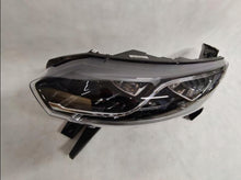 Load image into Gallery viewer, Frontscheinwerfer Renault Espace V 260608372R LED Links Scheinwerfer Headlight