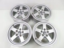 Laden Sie das Bild in den Galerie-Viewer, 1x Alufelge 16 Zoll 7.0&quot; 5x112 35ET Silber 8W0601025 Audi A4 B8 Rim Wheel