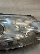 Laden Sie das Bild in den Galerie-Viewer, Frontscheinwerfer Peugeot 2008 I 9815403080 Rechts Scheinwerfer Headlight SCH3925559701ul