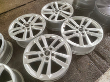 Load image into Gallery viewer, 4x Alufelge 17 Zoll 6.5" 5x112 43ET Glanz Silber 8Y0601025L Audi A6 A4 Rim Wheel FEL4788657025ox
